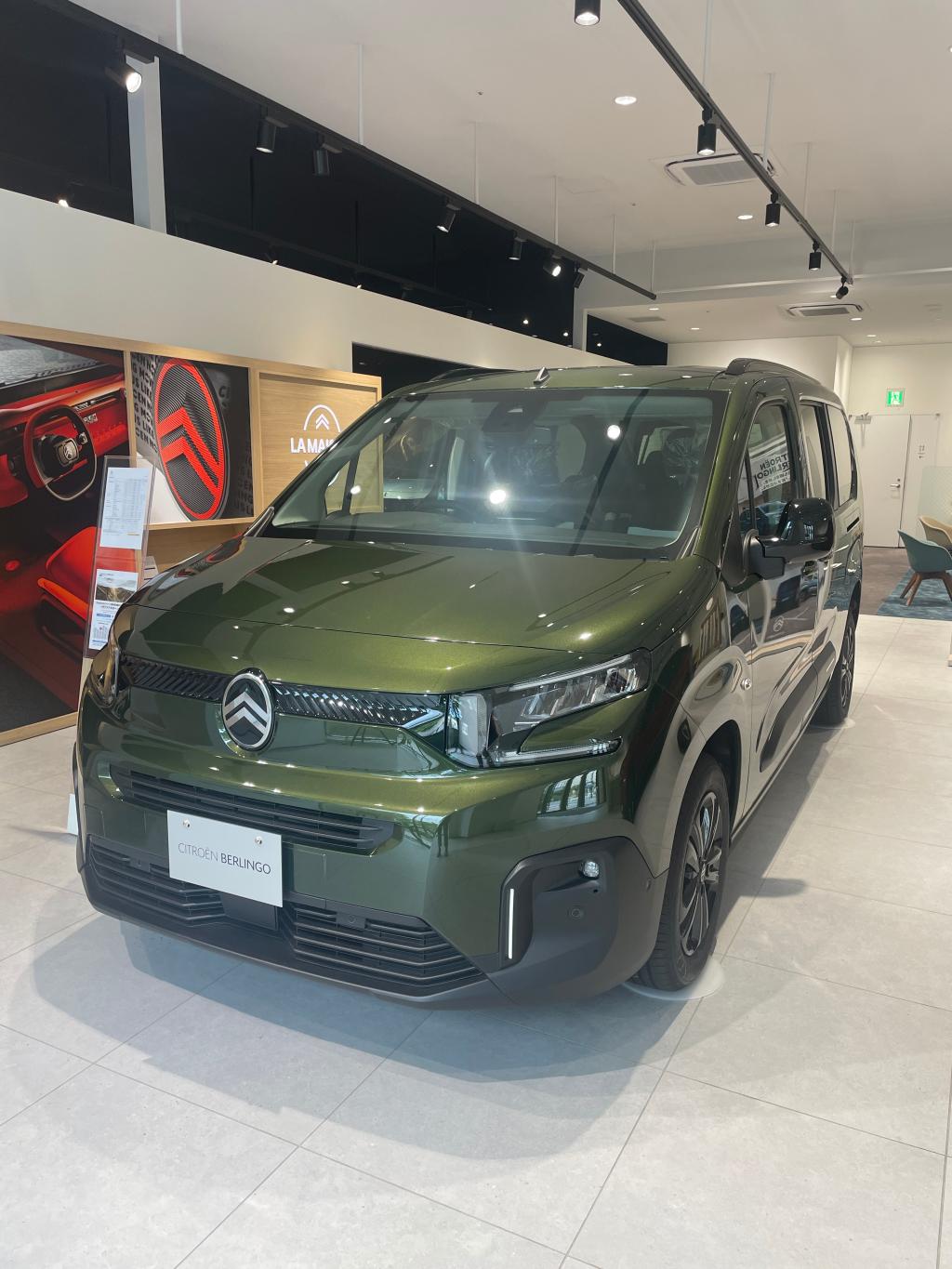 【NEW BERLINGO LONG MAX BlueHDi】展示中