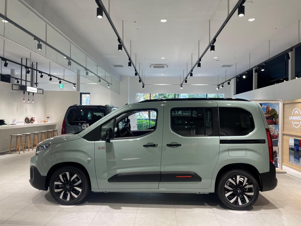 【BERLINGO MAX XTR Grip Control Package Aqua Green】展示中