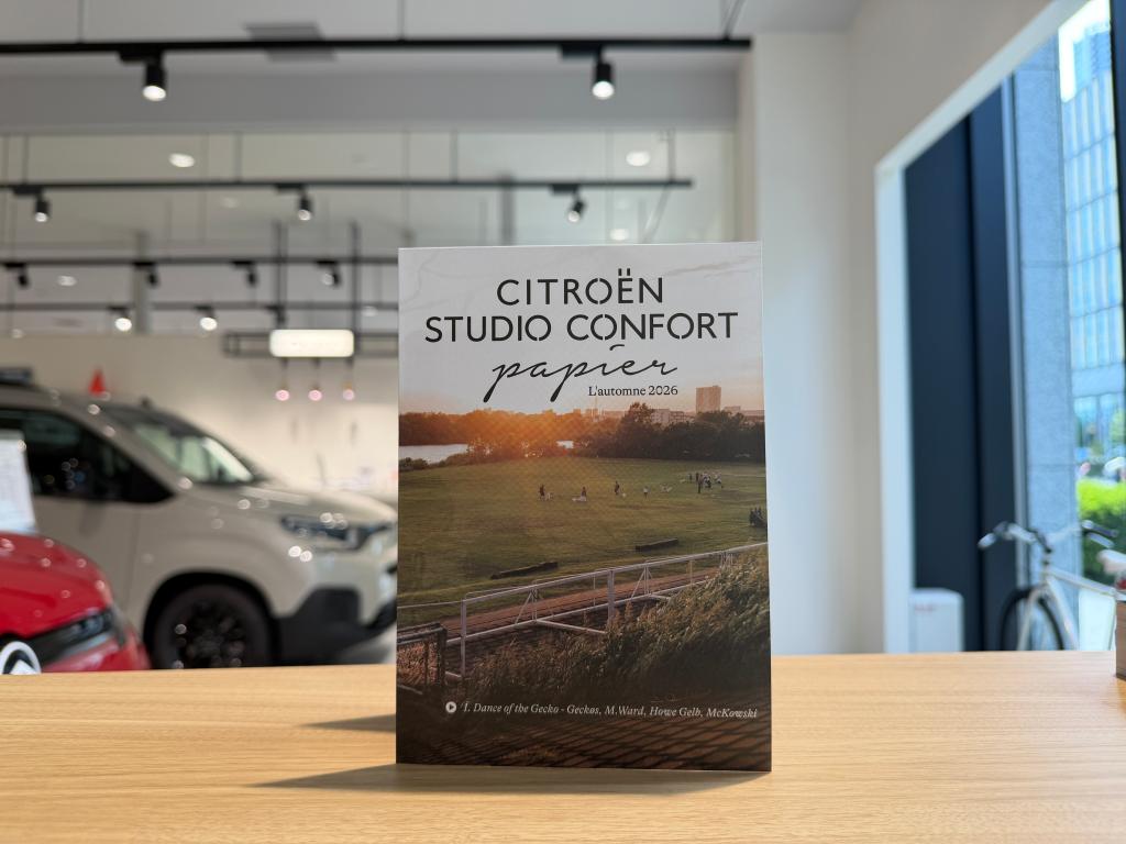 🍂 CITROËN STUDIO CONFORT papier 秋号が届きました