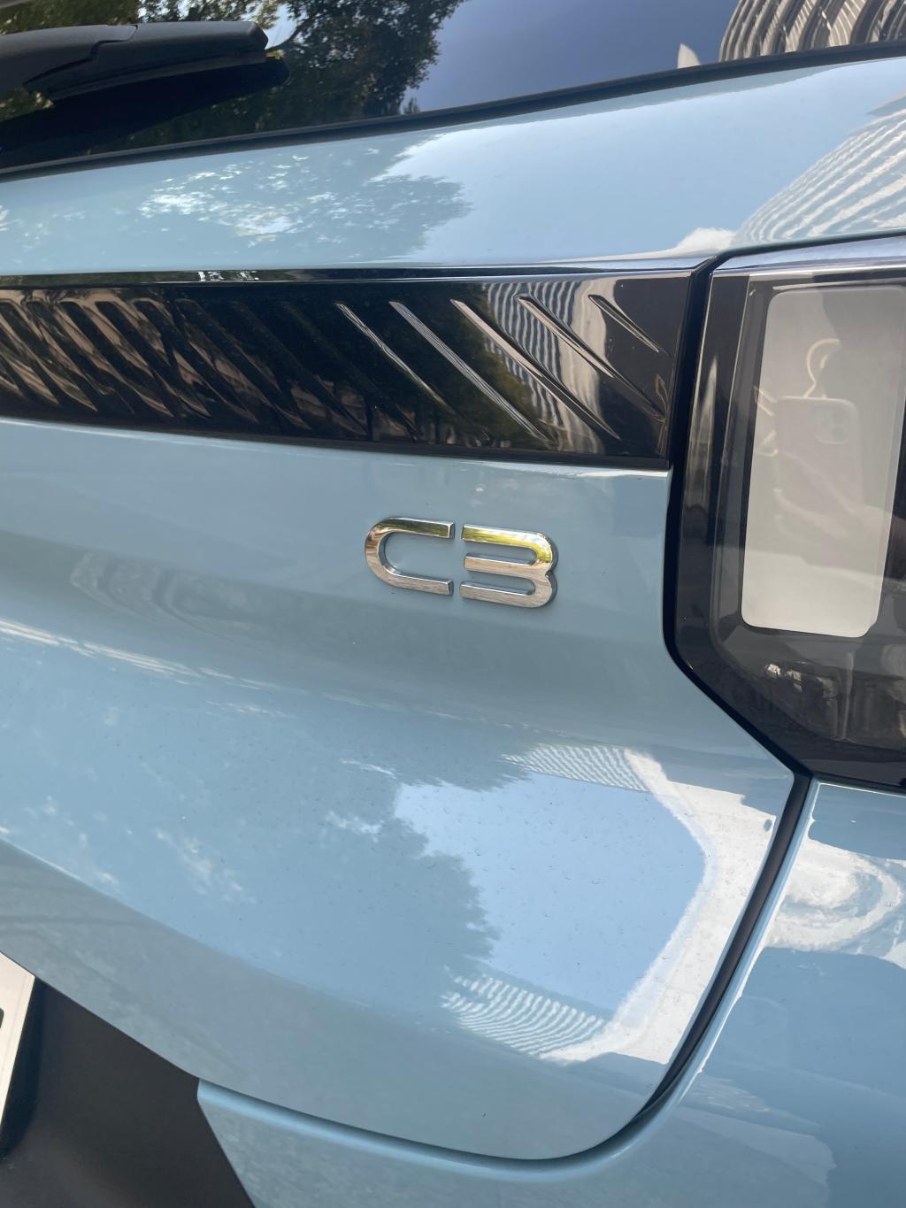 【C3 HYBRID】試乗車ございます♪