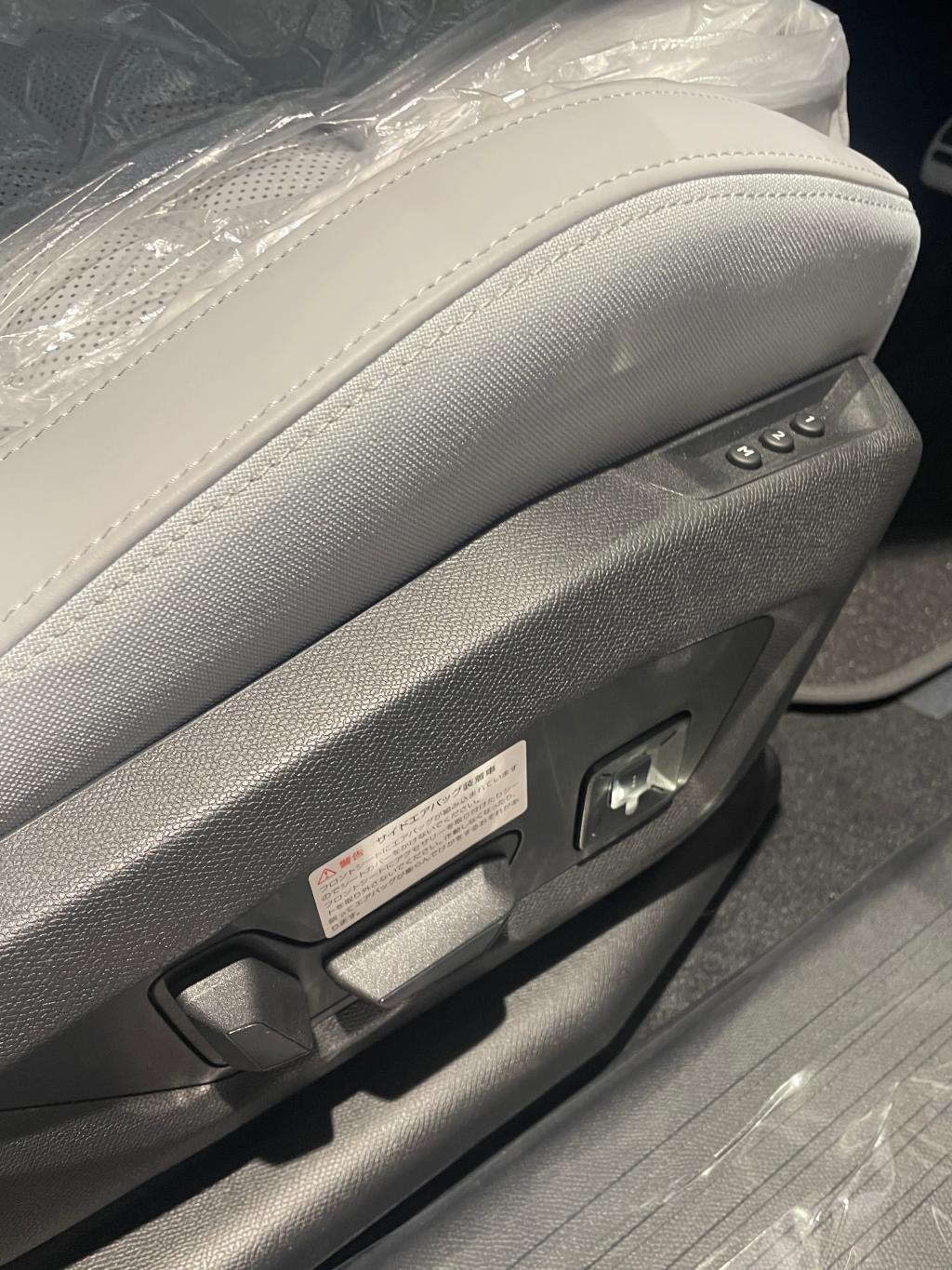 【13ショット】新型C5 AIRCROSSの内装を一気見❕