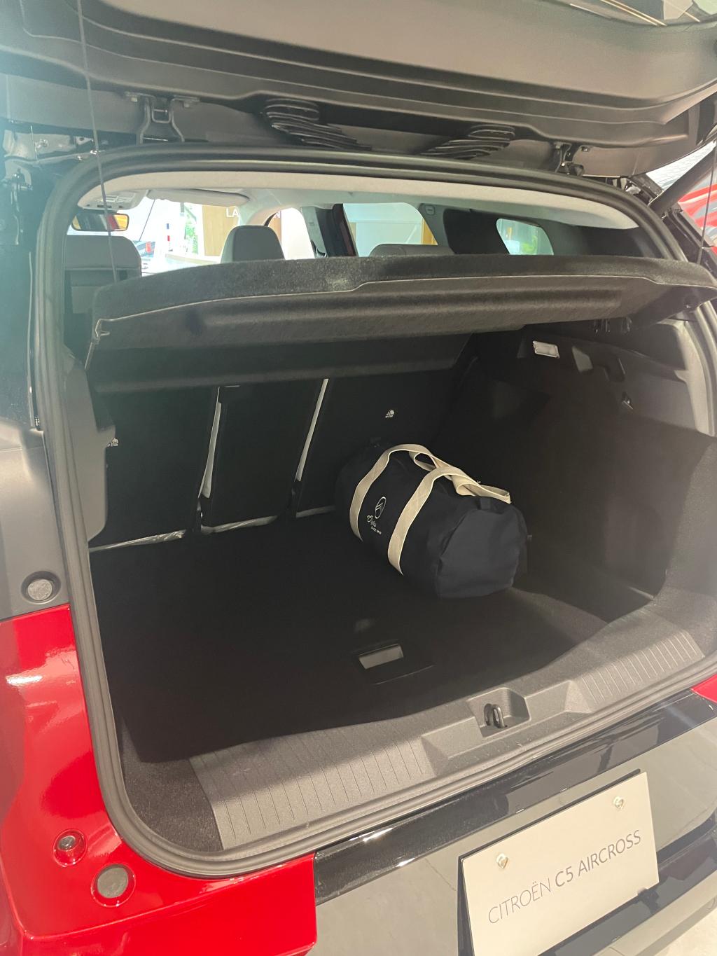 【13ショット】新型C5 AIRCROSSの内装を一気見❕